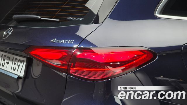 Mercedes-Benz GLC-Class (X254) GLC300 4MATIC AMG Line 2024 — фото 23