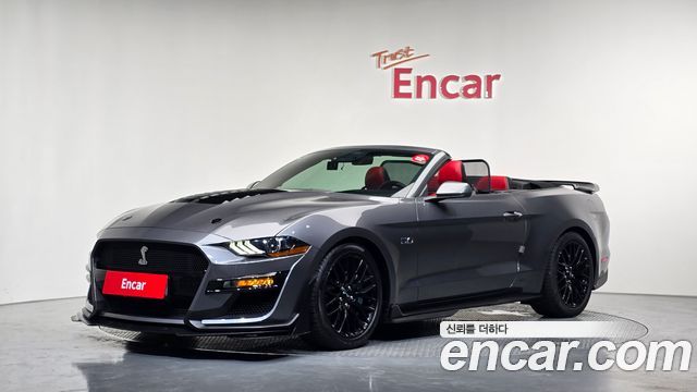 Ford Mustang GT Convertible
