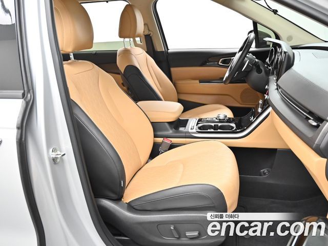 Kia Carnival (IV) Gasoline 9-Seater Noblesse 2023 — фото 5