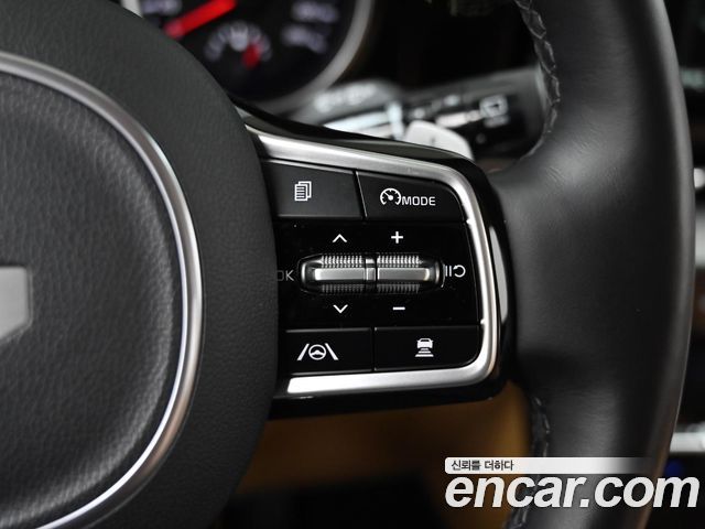 Kia Carnival (IV) Gasoline 9-Seater Noblesse 2023 — фото 17
