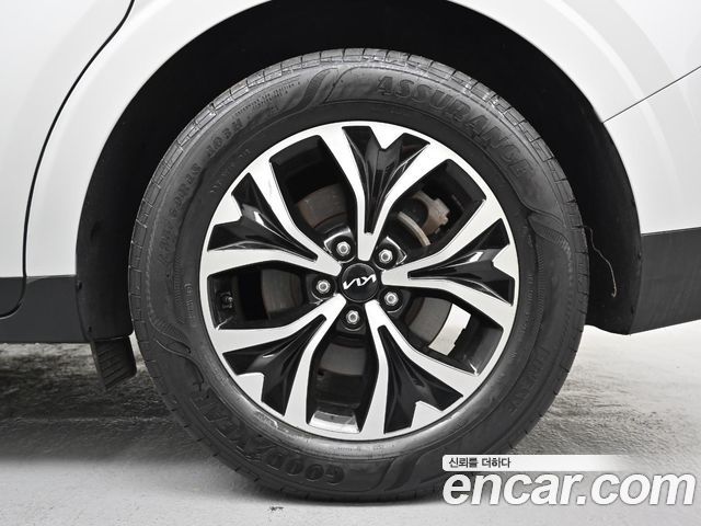 Kia Carnival (IV) Gasoline 9-Seater Noblesse 2023 — фото 19