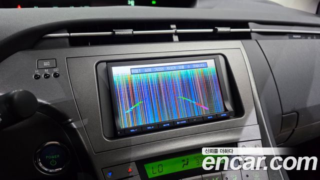 Toyota Prius 1.8 E 2014 — фото 19