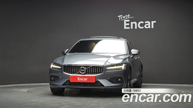 Volvo S60 (III) B5 Inscription 2021 — фото 3