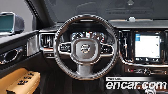 Volvo S60 (III) B5 Inscription 2021 — фото 13