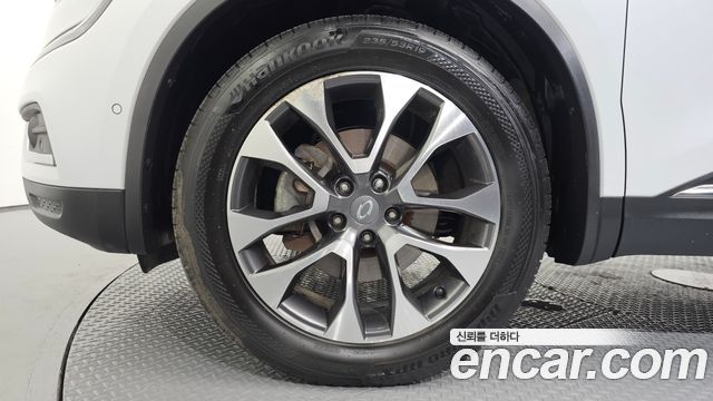 Renault Korea QM6 Diesel 2WD RE Signature 2017 — фото 5