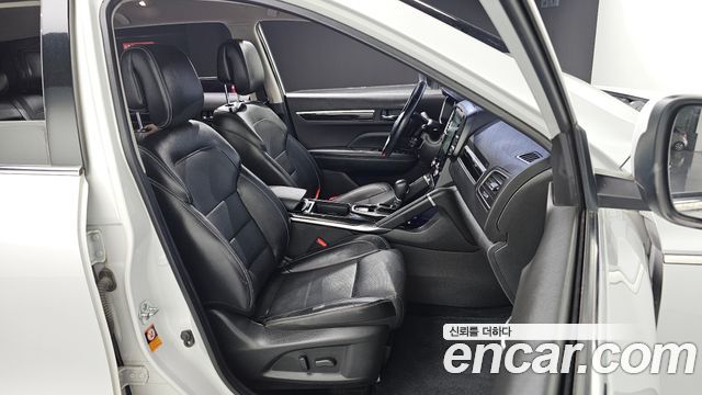 Renault Korea QM6 Diesel 2WD RE Signature 2017 — фото 26