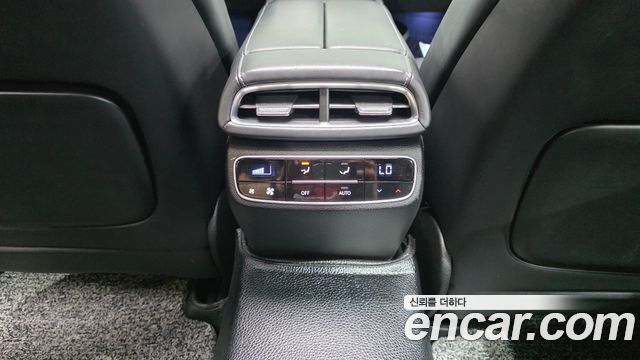 Genesis G80 (RG3) Gasoline 3.5 Turbo AWD 2022 — фото 39