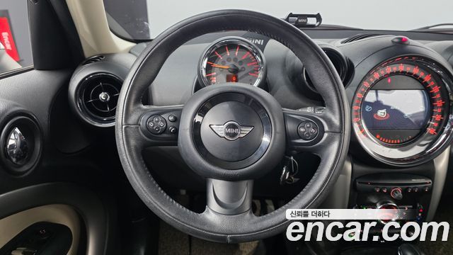 MINI Cooper D Countryman ALL4 1st 2015 — фото 15