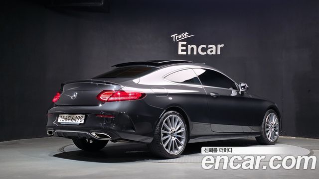 Mercedes-Benz C-Class (W205) C200 Coupe 2023 — фото 2