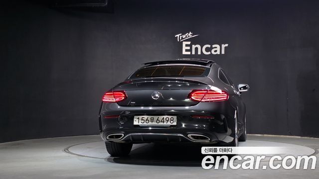 Mercedes-Benz C-Class (W205) C200 Coupe 2023 — фото 4