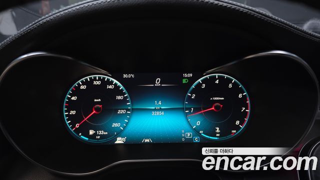Mercedes-Benz C-Class (W205) C200 Coupe 2023 — фото 8