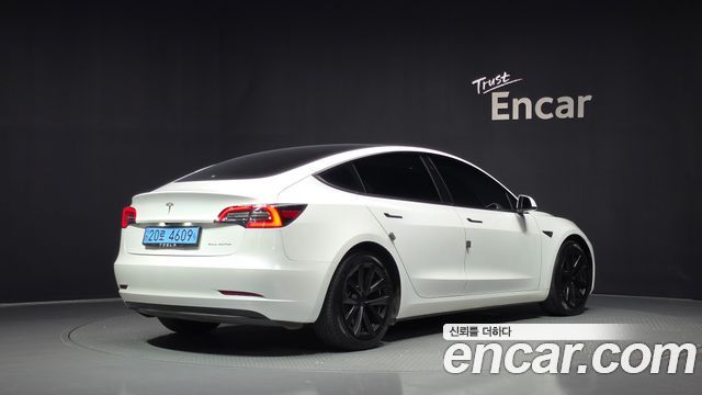 Tesla Model 3 Long Range AWD 2021 — фото 2