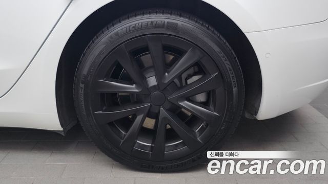 Tesla Model 3 Long Range AWD 2021 — фото 5