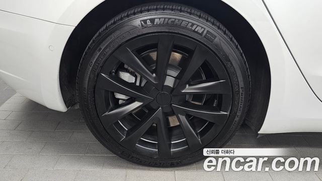 Tesla Model 3 Long Range AWD 2021 — фото 21