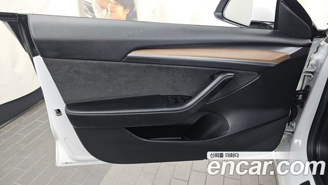 Tesla Model 3 Long Range AWD 2021 — фото 24