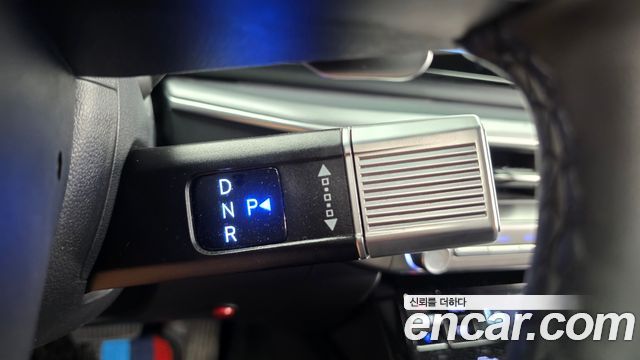 Hyundai Grandeur (GN7) 3.5 LPG 2WD (Taxi) Deluxe 2024 — фото 9