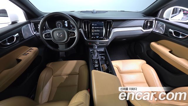 Volvo V60 Cross Country (II) T5 Pro AWD 2020 — фото 7