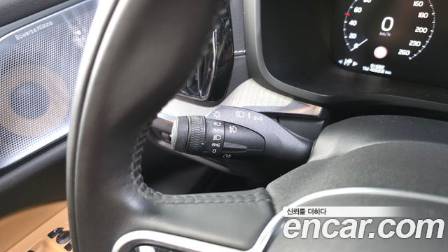 Volvo V60 Cross Country (II) T5 Pro AWD 2020 — фото 30