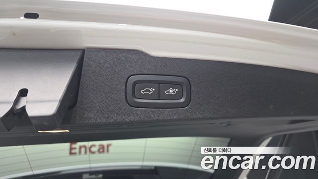 Volvo V60 Cross Country (II) T5 Pro AWD 2020 — фото 34