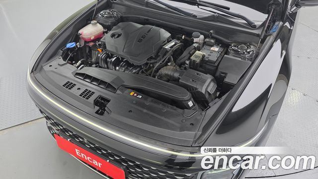 Hyundai Grandeur (GN7) 2,5 Gasoline 2WD Premium 2024 — фото 6