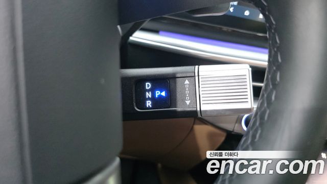 Hyundai Grandeur (GN7) 2,5 Gasoline 2WD Premium 2024 — фото 9