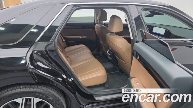 Hyundai Grandeur (GN7) 2,5 Gasoline 2WD Premium 2024 — фото 11