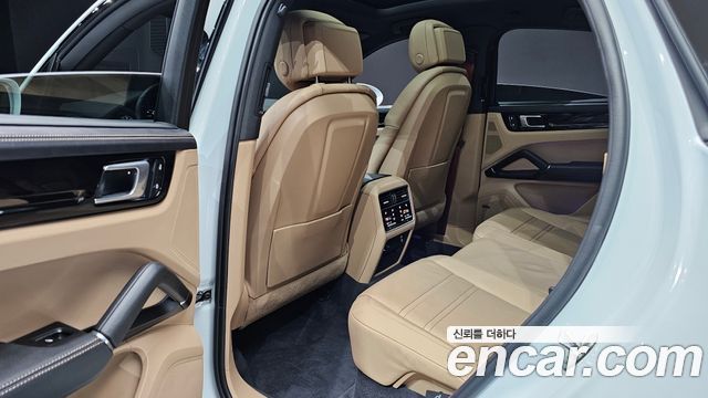Porsche Cayenne (PO536) 3.0 COUPE PLATINUM EDITION 2023 — фото 16