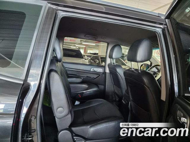 KG Mobility (SsangYong) Korando Turismo 4WD TX 9-seater 2017 — фото 18