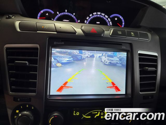 KG Mobility (SsangYong) Korando Turismo 4WD TX 9-seater 2017 — фото 19