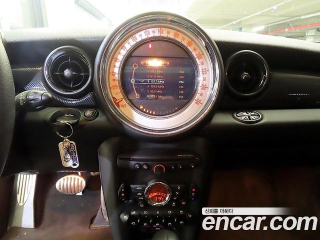 MINI Cooper S Clubman Standard First Generation 2014 — фото 8