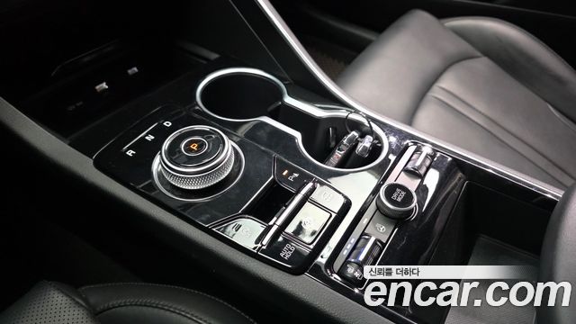 Kia K5 (III) 2.0 Prestige 2023 — фото 9