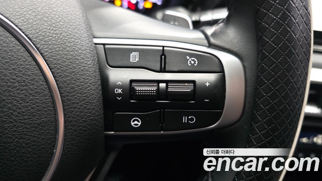 Kia K5 (III) 2.0 Prestige 2023 — фото 17
