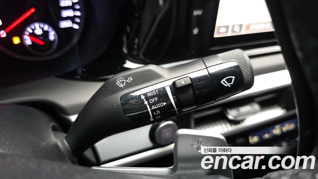 Kia K5 (III) 2.0 Prestige 2023 — фото 18