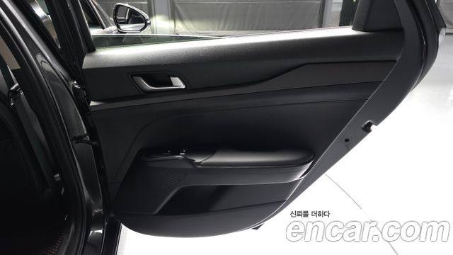 Kia K5 (III) 2.0 Prestige 2023 — фото 25