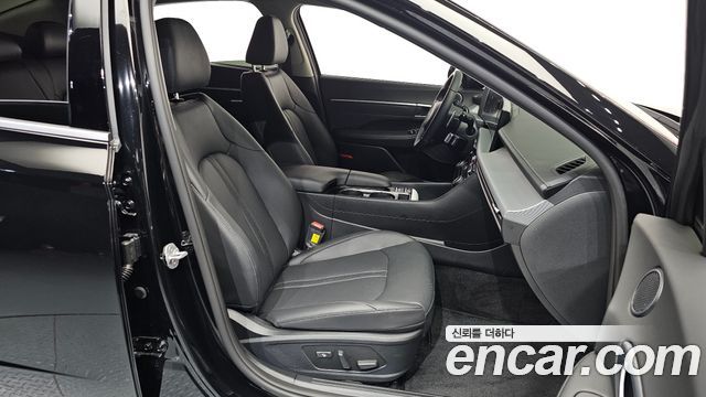 Hyundai Sonata The Edge (DN8) 2.0 Exclusive 2025 — фото 26