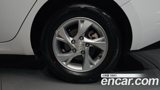 Hyundai Avante (CN7) 1.6 LPi (Rental Car) Style 2021 — фото 21