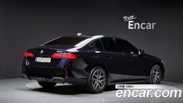 BMW 5 Series (G60) 520i M Sport 2026 — фото 2