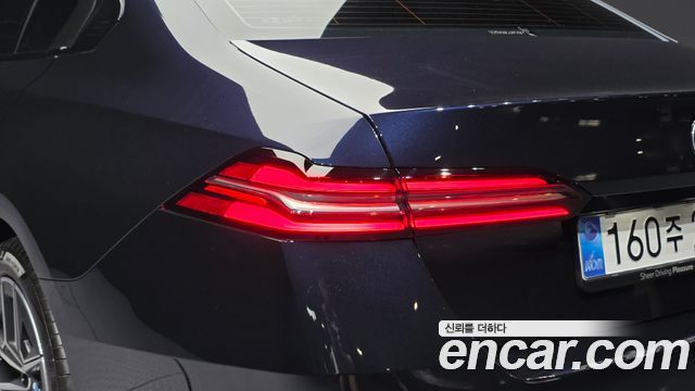 BMW 5 Series (G60) 520i M Sport 2026 — фото 23