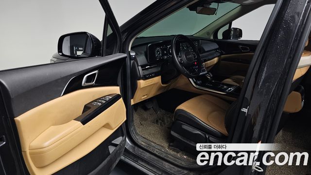 Kia Carnival (IV) Diesel 9-Seater Prestige 2023 — фото 10