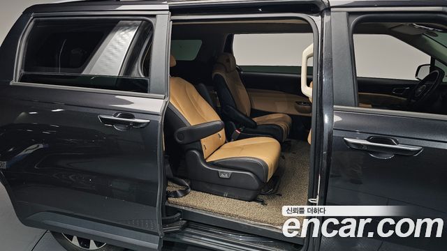 Kia Carnival (IV) Diesel 9-Seater Prestige 2023 — фото 12