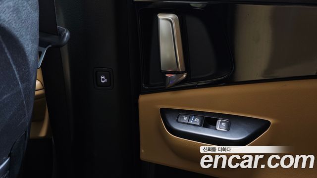 Kia Carnival (IV) Diesel 9-Seater Prestige 2023 — фото 19