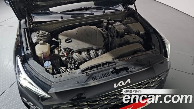 Kia K8 2.5 Gasoline 2WD Noblesse 2023 — фото 6