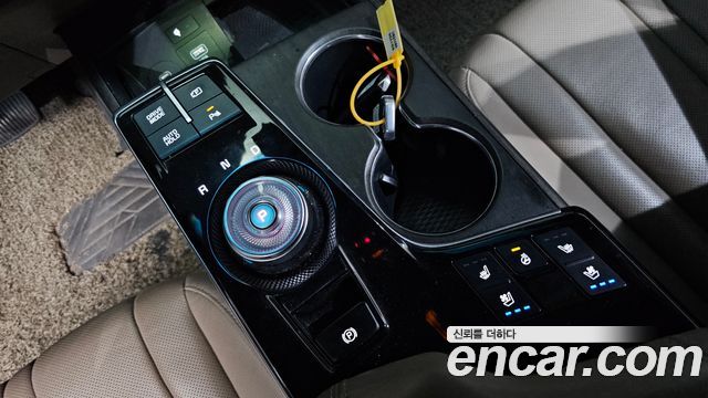 Kia K8 2.5 Gasoline 2WD Noblesse 2023 — фото 9