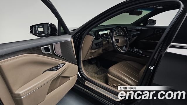 Kia K8 2.5 Gasoline 2WD Noblesse 2023 — фото 10