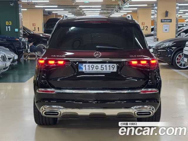 Mercedes-Benz GLS-Class (X167) Maybach GLS600 4MATIC Manufakur 2025 — фото 4