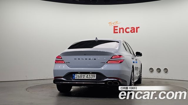 Genesis G70 Gasoline 2.0T 4WD 2022 — фото 4