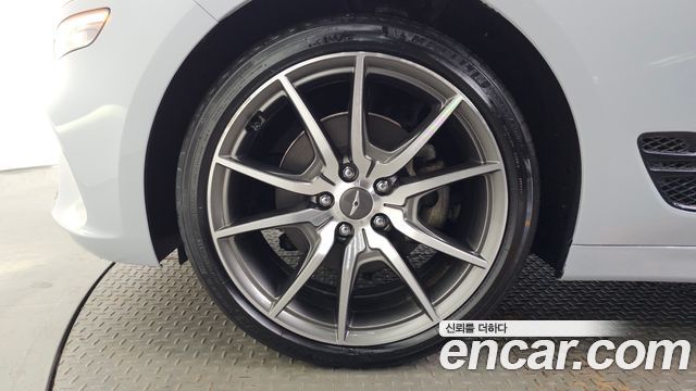Genesis G70 Gasoline 2.0T 4WD 2022 — фото 5