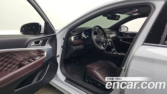 Genesis G70 Gasoline 2.0T 4WD 2022 — фото 10