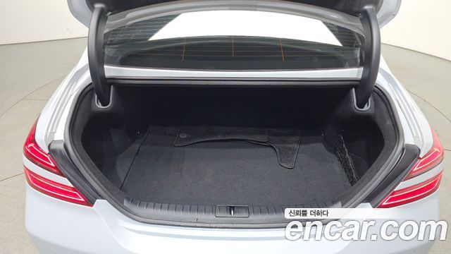 Genesis G70 Gasoline 2.0T 4WD 2022 — фото 31