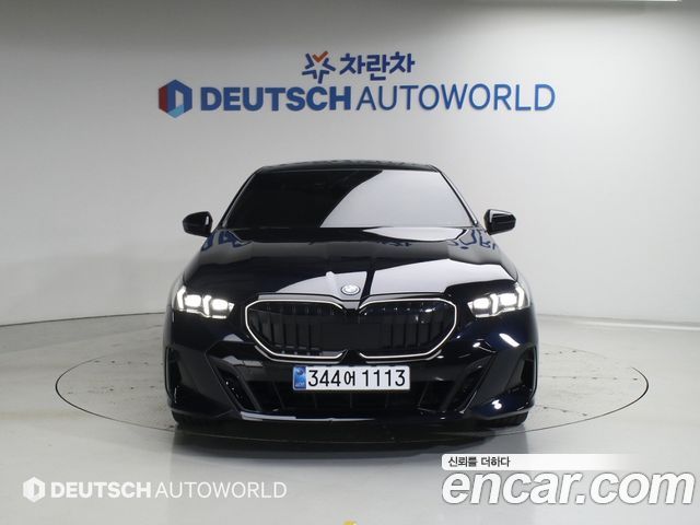 BMW 5 Series (G60) 530e M Sport 2025 — фото 3